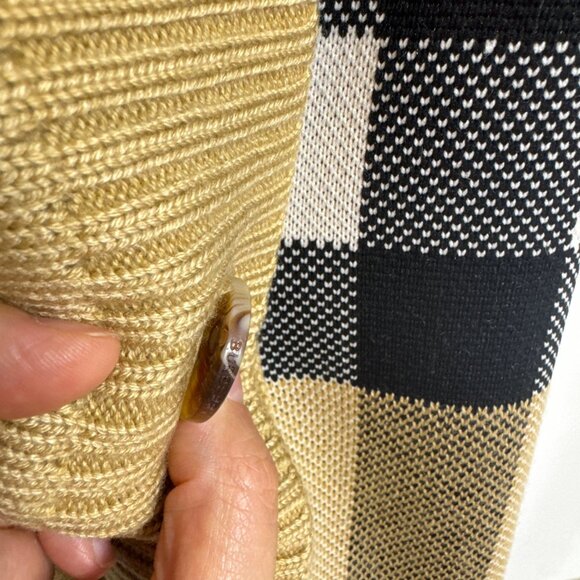 Burberry Cardigan in Check Technical Merino Wool Jacquard - Picture 8 of 16